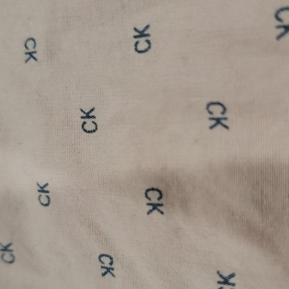 Short sleeve, button down, collared, short sleeve Calvin Klein Jeans ck shirt - Picture 3 of 4